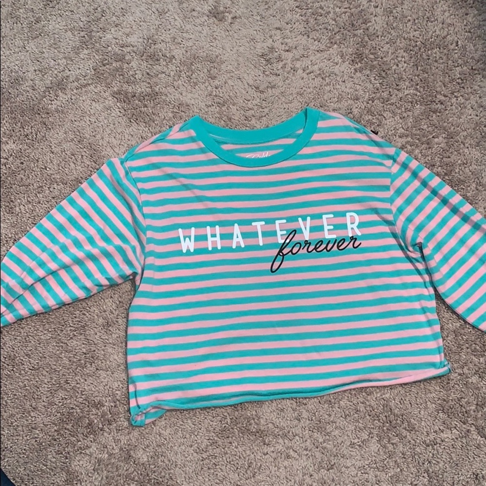 Long sleeve crop top